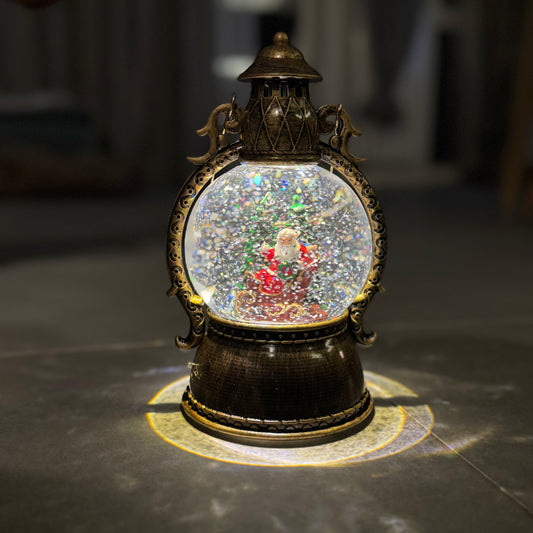 Коледна лампа "Дядо Коледа в снежна топка"